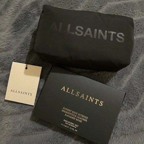 AllSaints make-up bag/pouch and Discovery Set 3 x 3 ml EDP - Picture 3 of 5